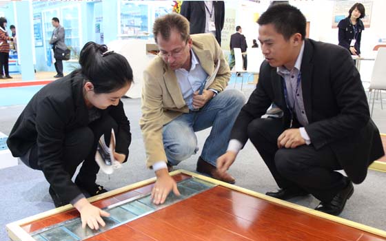 安邦集團參加中國(北京)國際供熱通風空調、衛生潔具及城建設備與技術展會現場(圖5) 安邦集團參加中國(北京)國際供熱通風空調、衛生潔具及城建設備與技術展會現場(圖5)